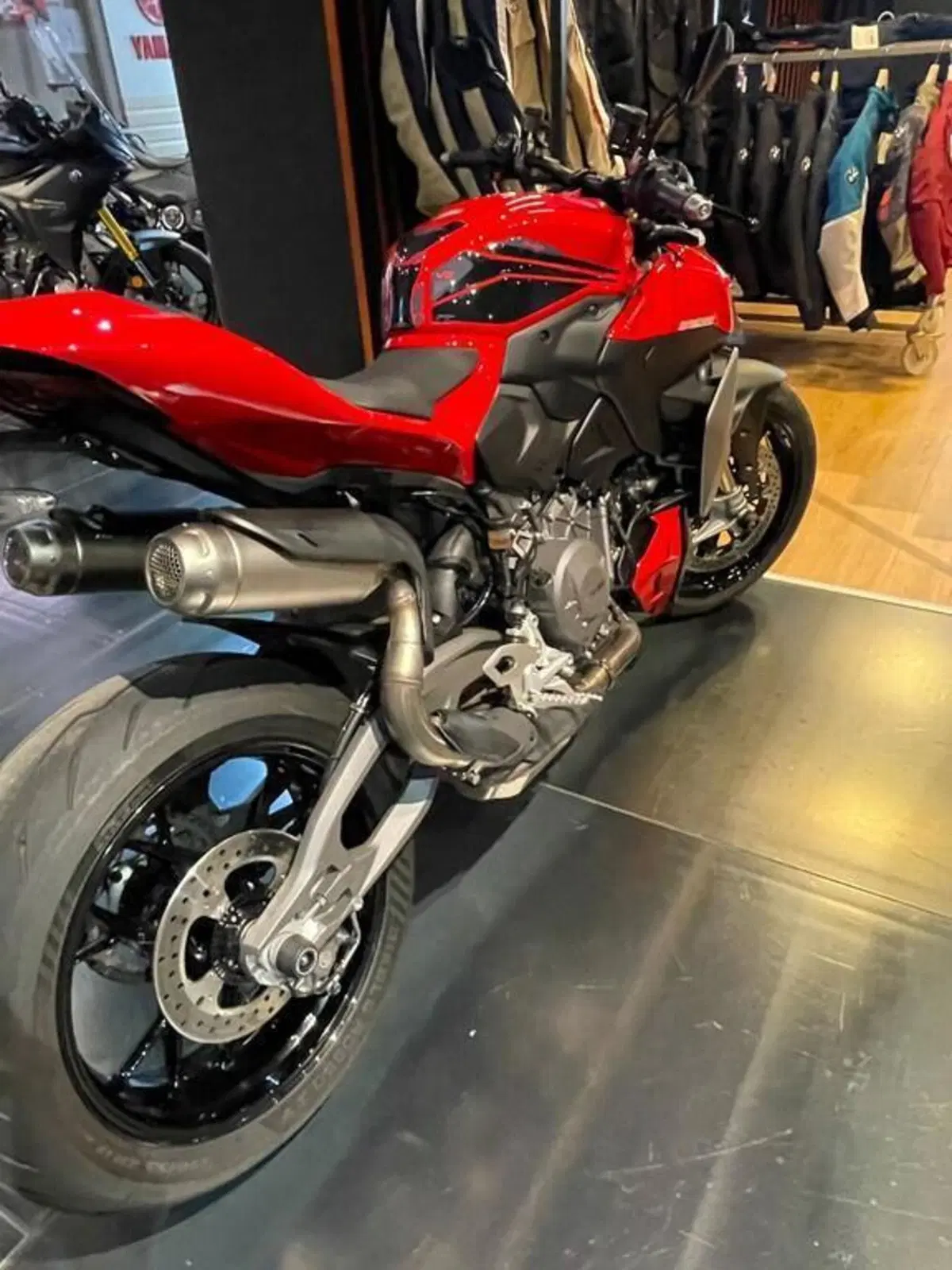 Ducati Streetfighter V2 S (2025 - 26) (6)