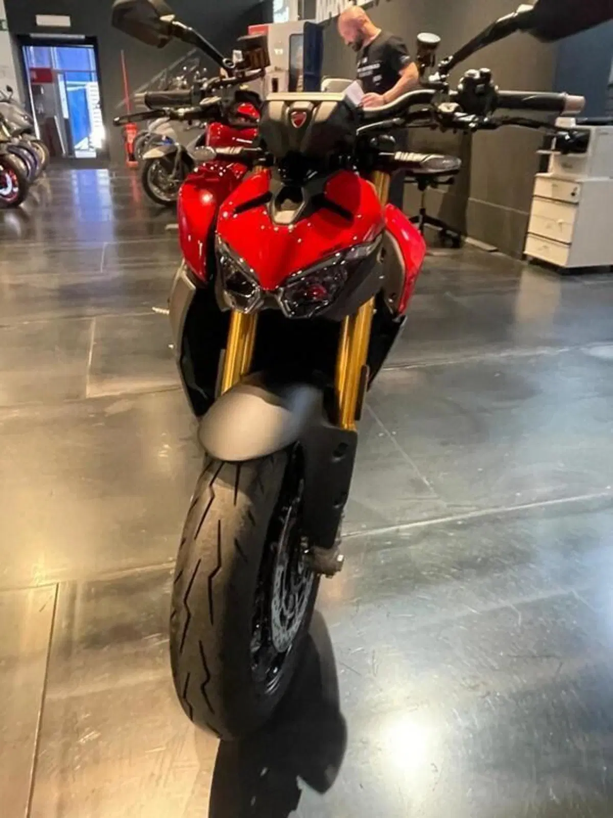 Ducati Streetfighter V2 S (2025 - 26) (5)