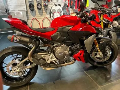 Ducati Streetfighter V2 S (2025 - 26) usata