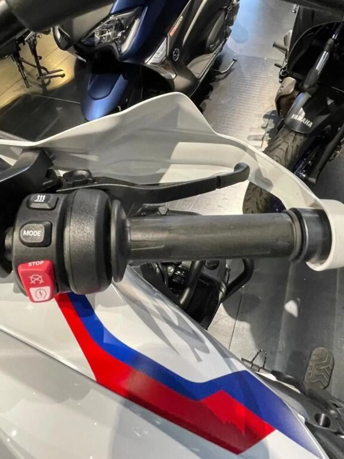 Bmw R 1250 GS (2021 - 24) (3)
