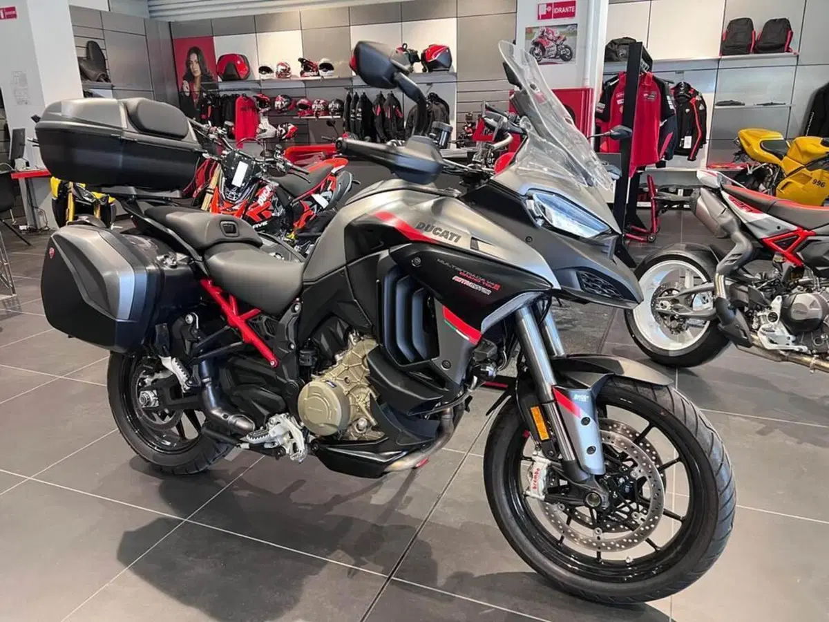 Ducati Multistrada V4 S (2021 - 24) (2)