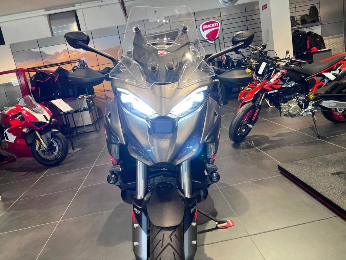 Ducati Multistrada V4 S (2021 - 24) (9)