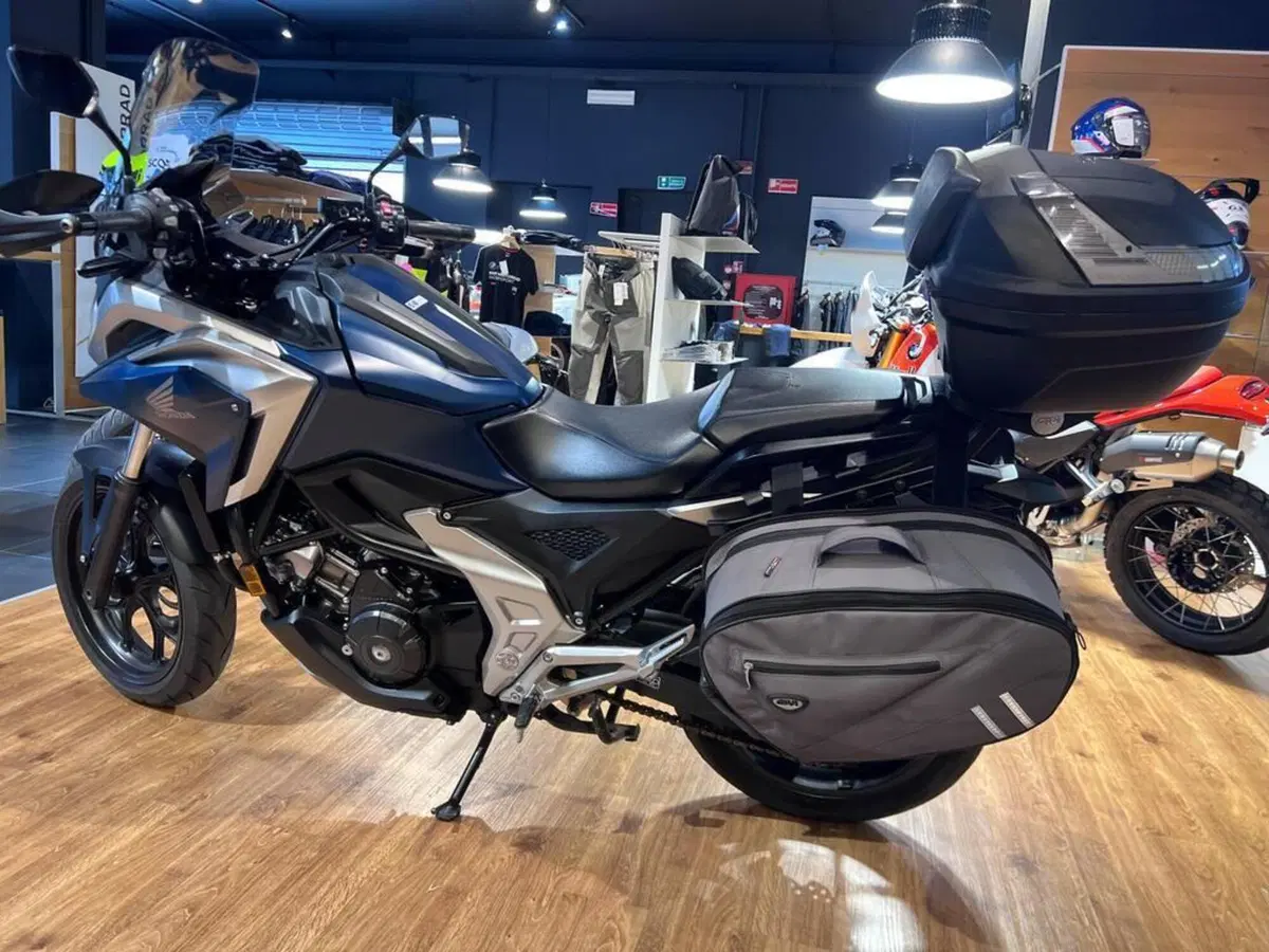 Honda NC 750 X DCT (2021 - 24) (5)