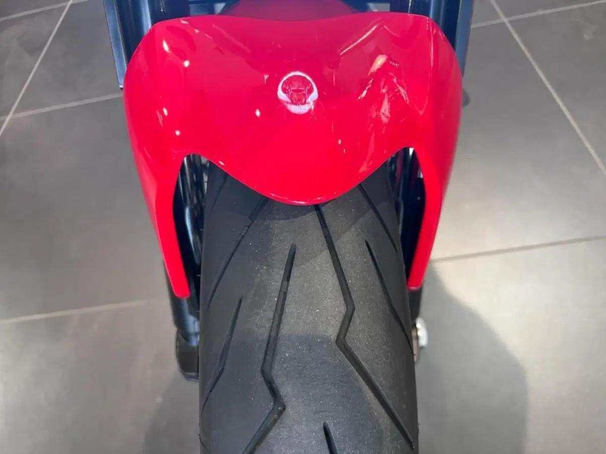 Ducati Monster 937 (2021 - 25) (13)