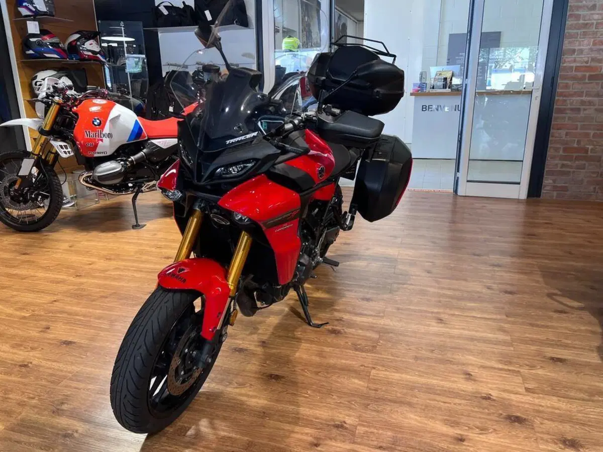 Yamaha MT-09 (2021 - 23) (4)