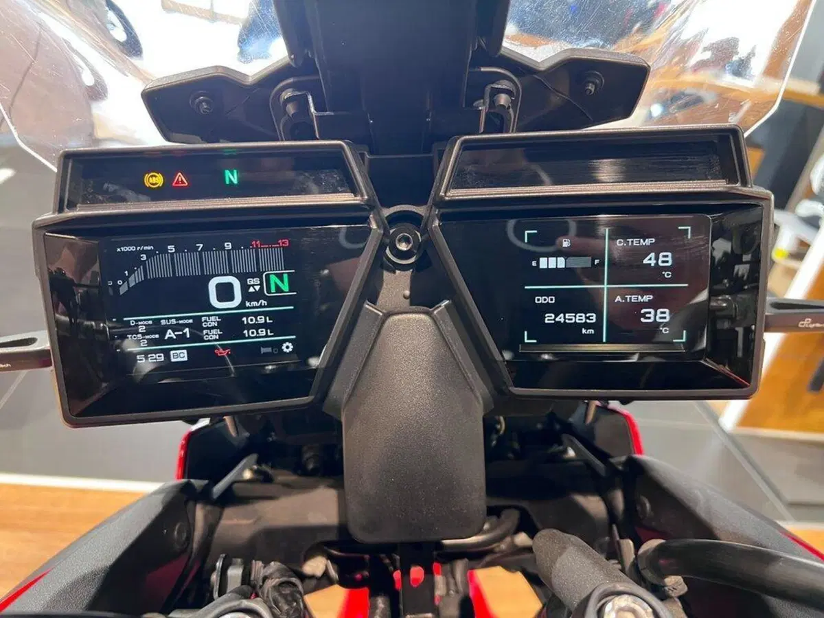 Yamaha MT-09 (2021 - 23) (8)