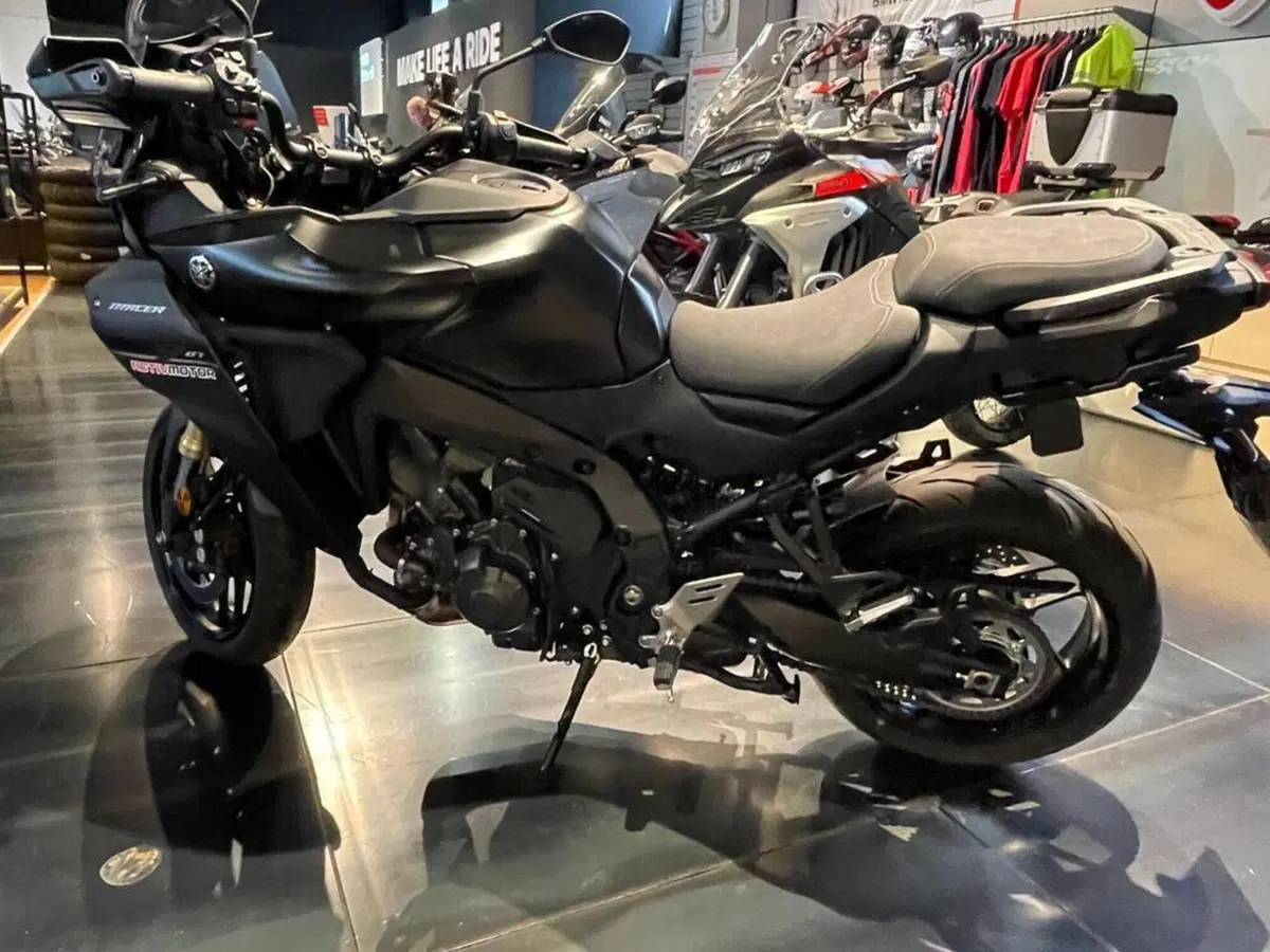 Yamaha Tracer 9 GT Y-AMT (2025 - 26) (11)