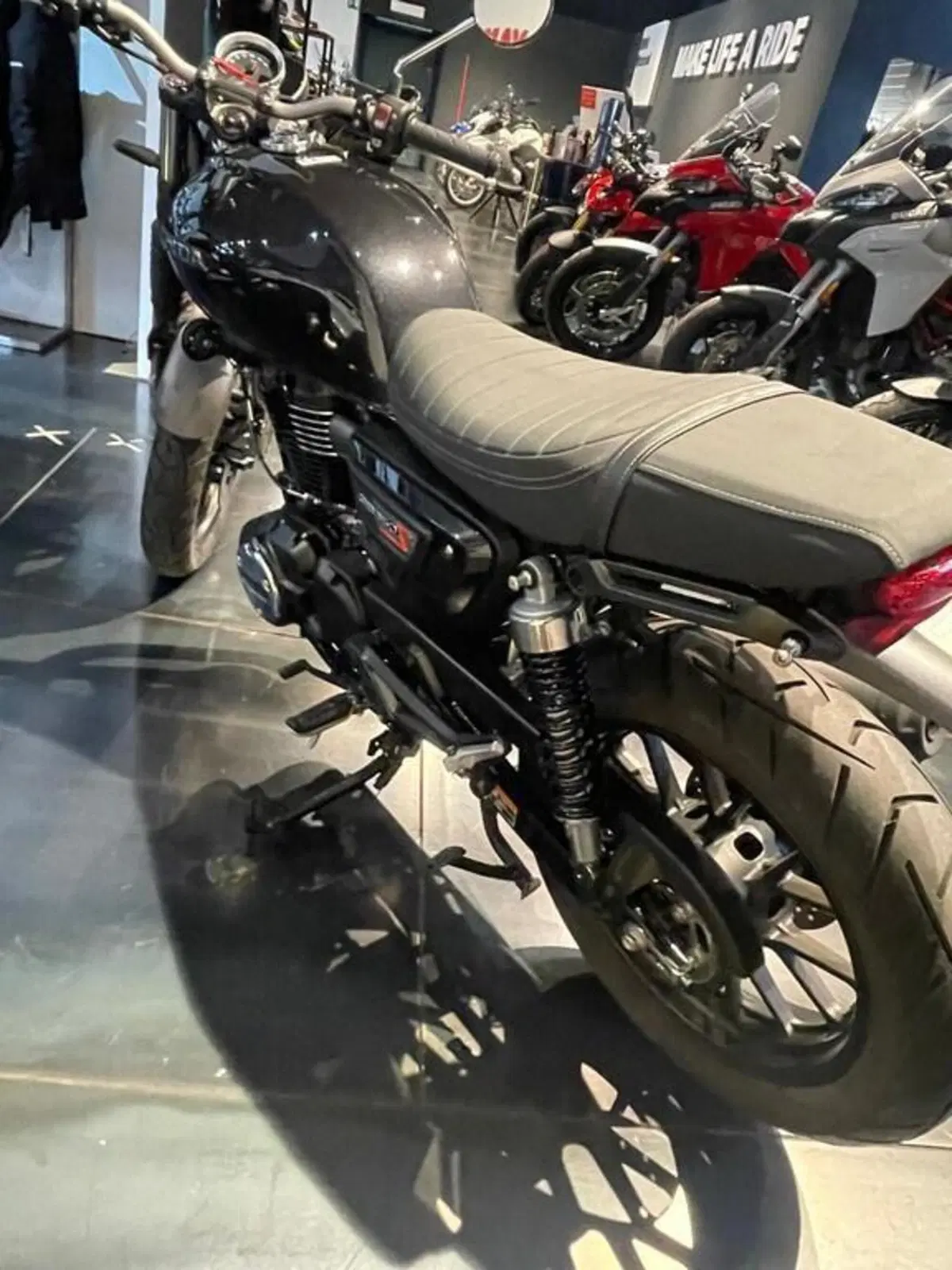 Honda GB 350 S (2025 - 26) (4)