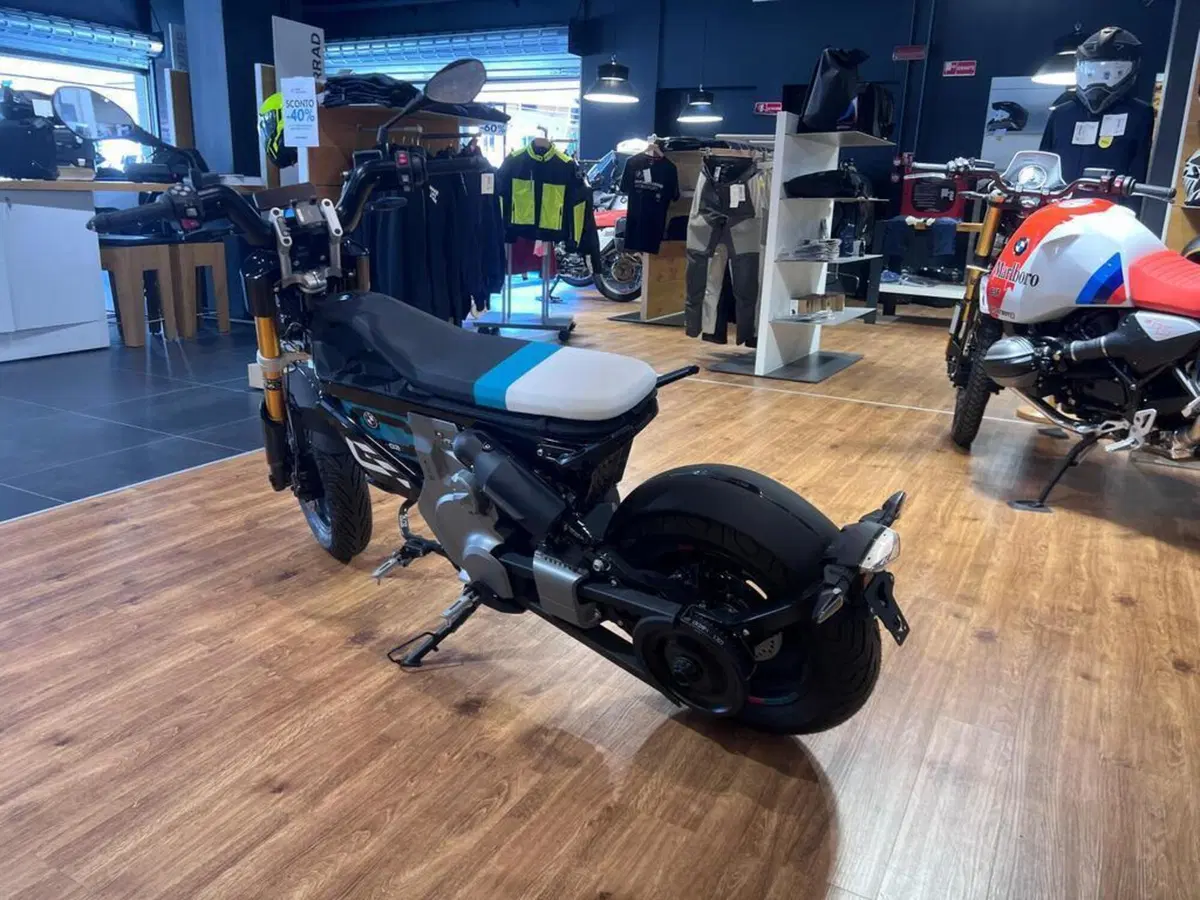 Bmw CE 02 AM (2024 - 26) (6)