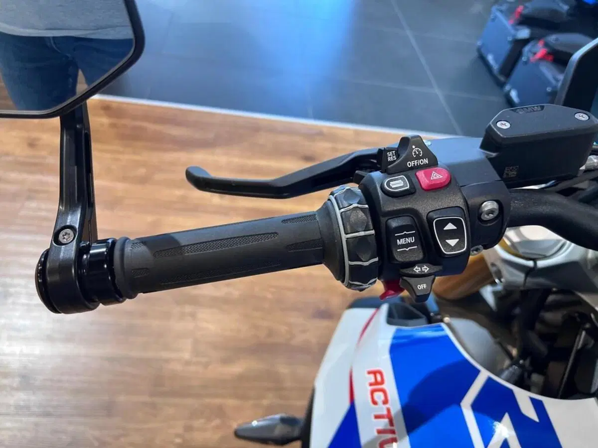 Bmw R 1300 R (2026 - 27) (11)