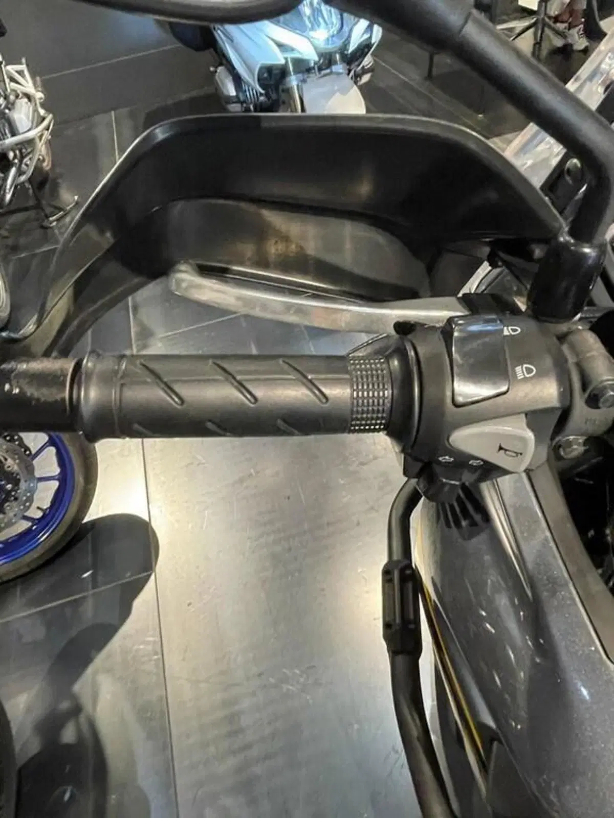 Honda CB 500 X ABS (2017 - 18) (4)