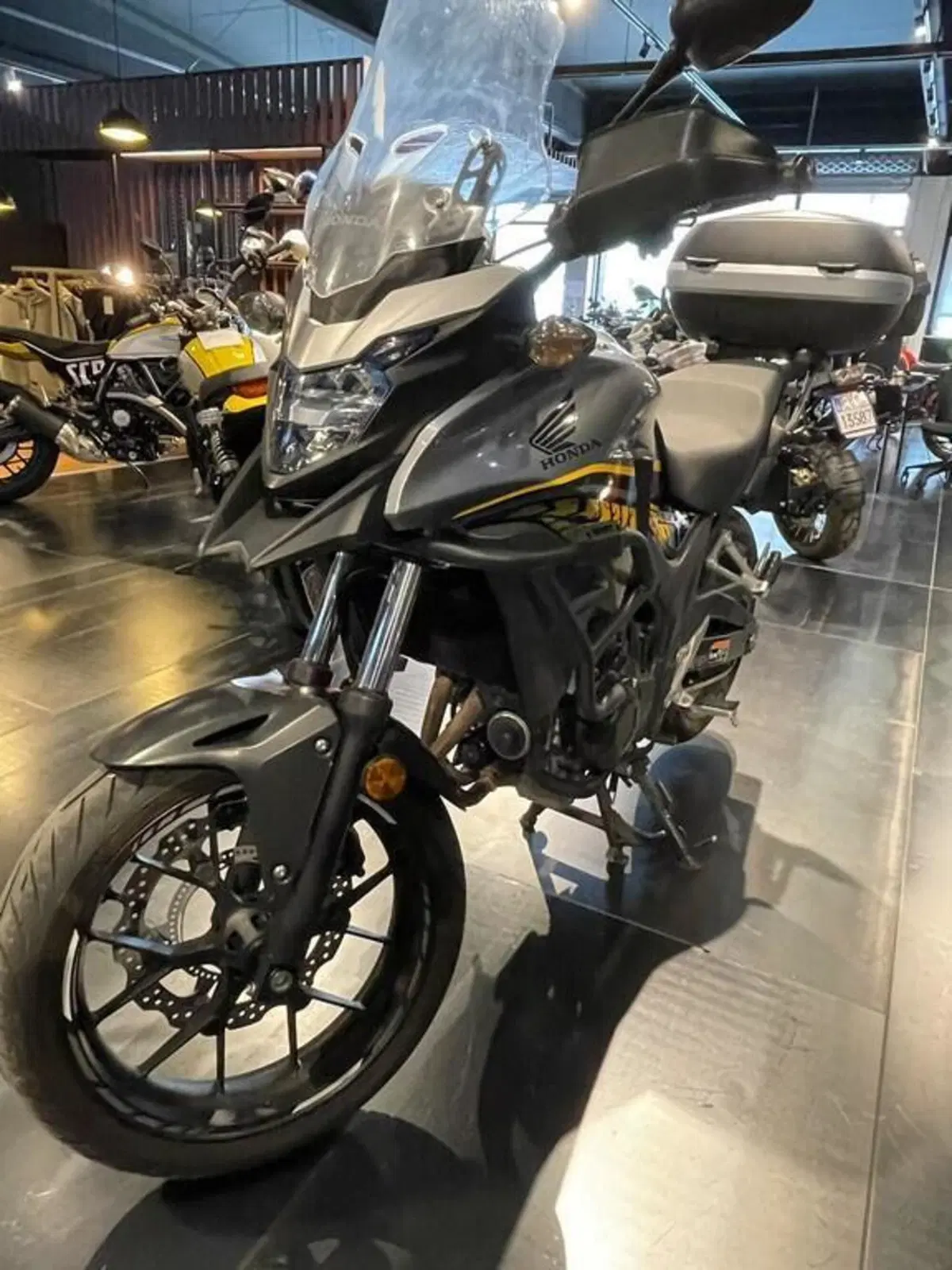 Honda CB 500 X ABS (2017 - 18) (6)