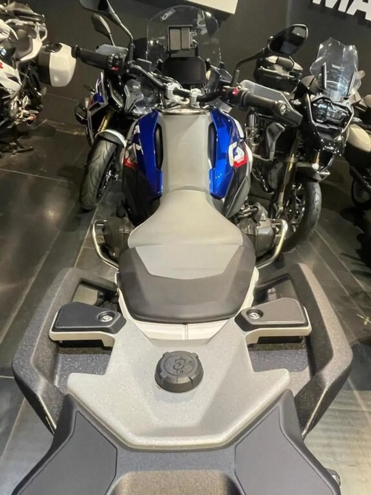 Bmw R 1300 GS (2023 - 26) (4)