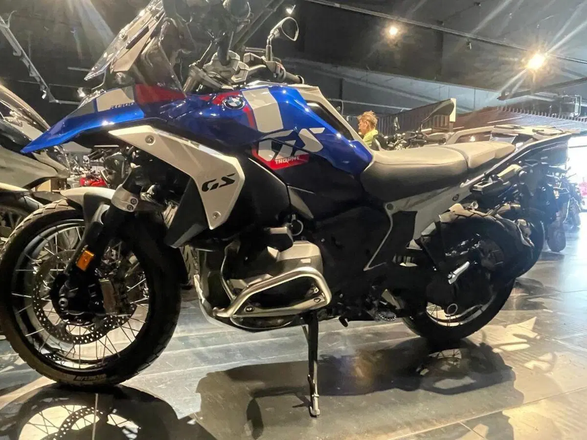Bmw R 1300 GS (2023 - 26) (8)