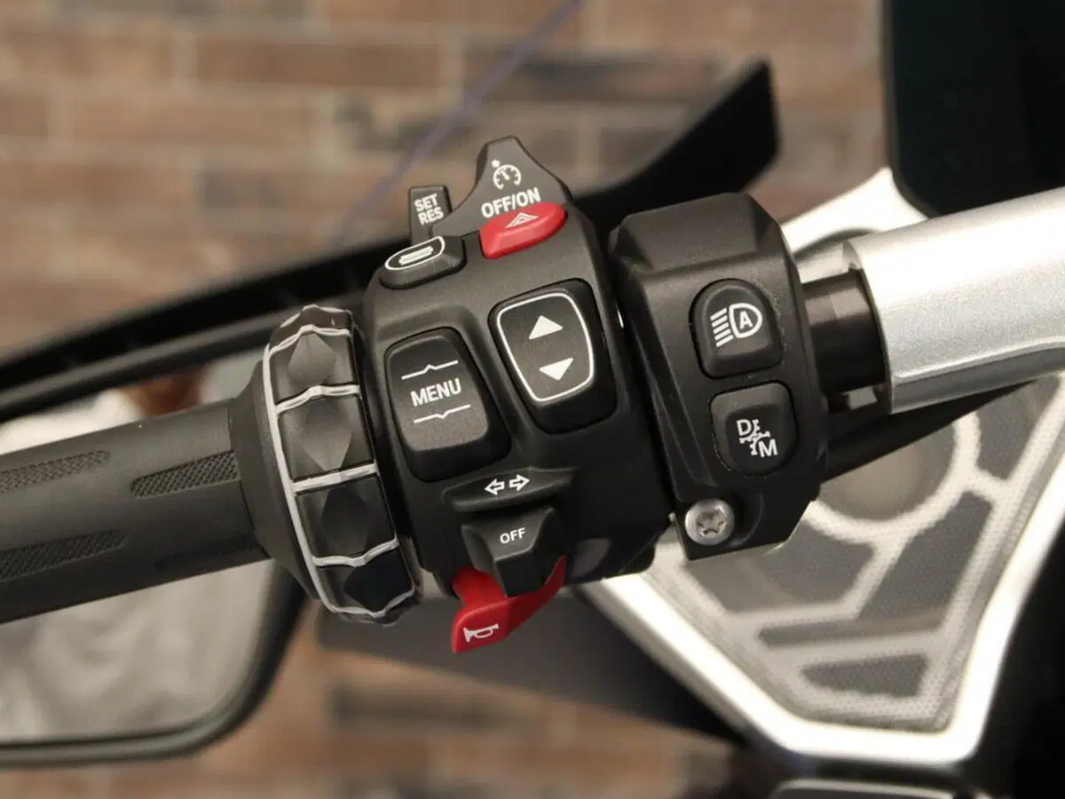 Bmw R 1300 RT (2026) (14)
