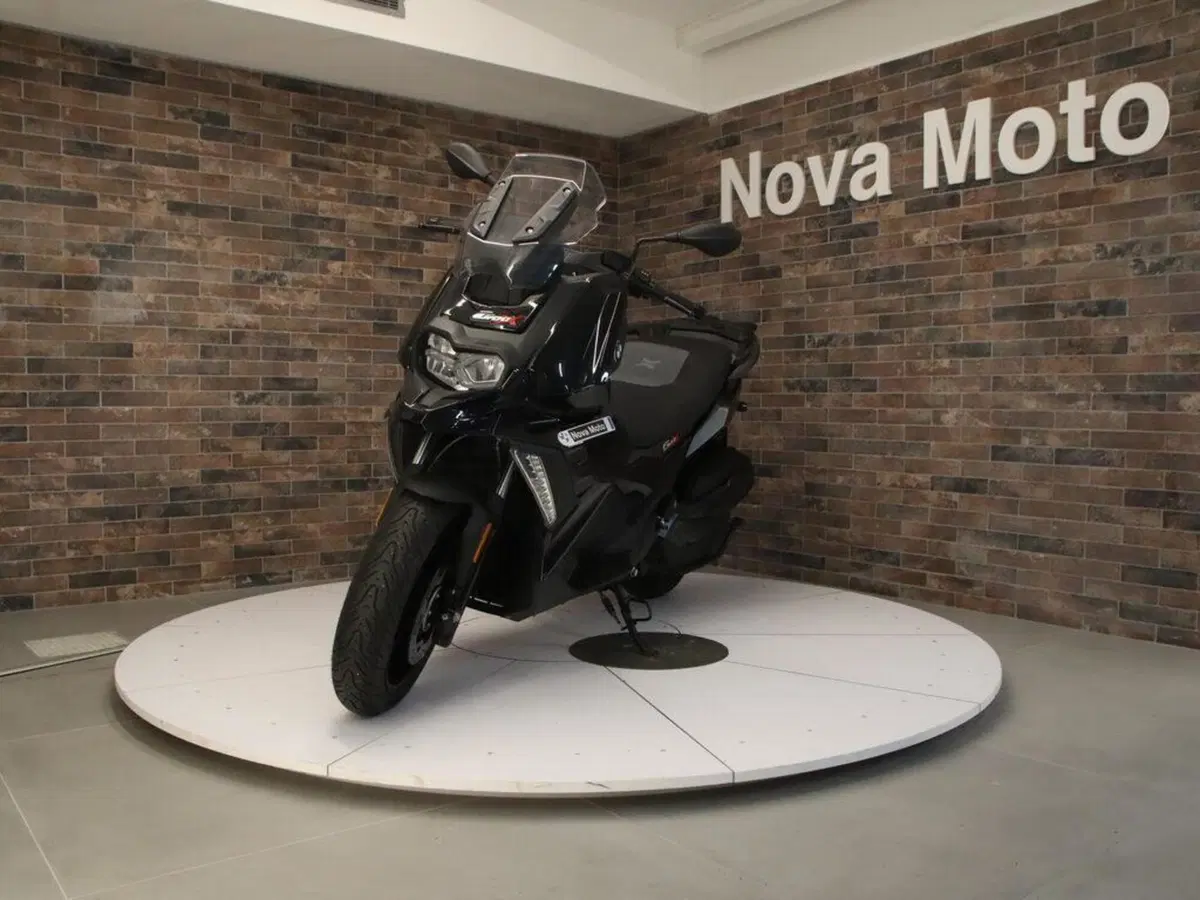 Bmw C 400 X (2025 - 26) (4)