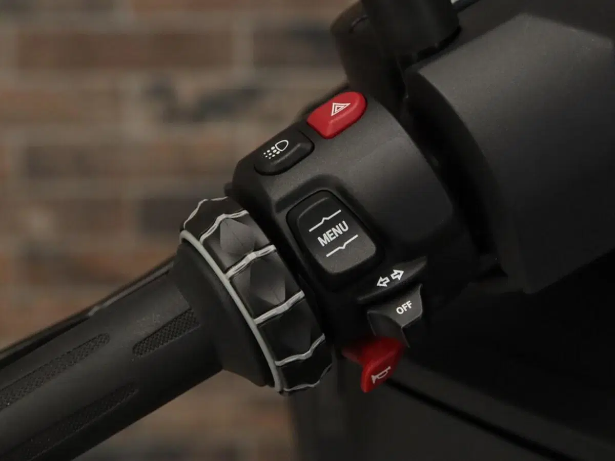 Bmw C 400 X (2025 - 26) (10)