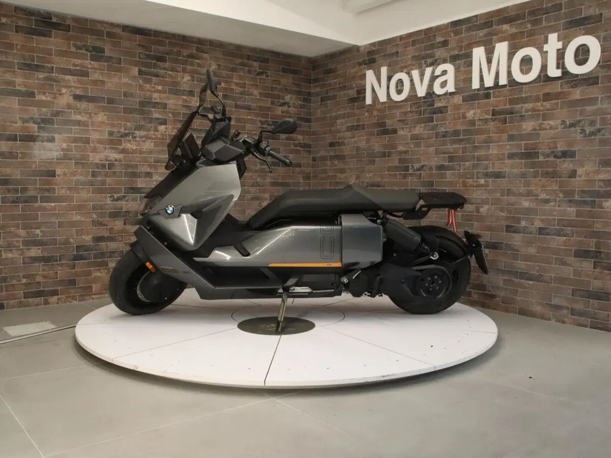 Bmw CE 04 (2021 - 25) (2)