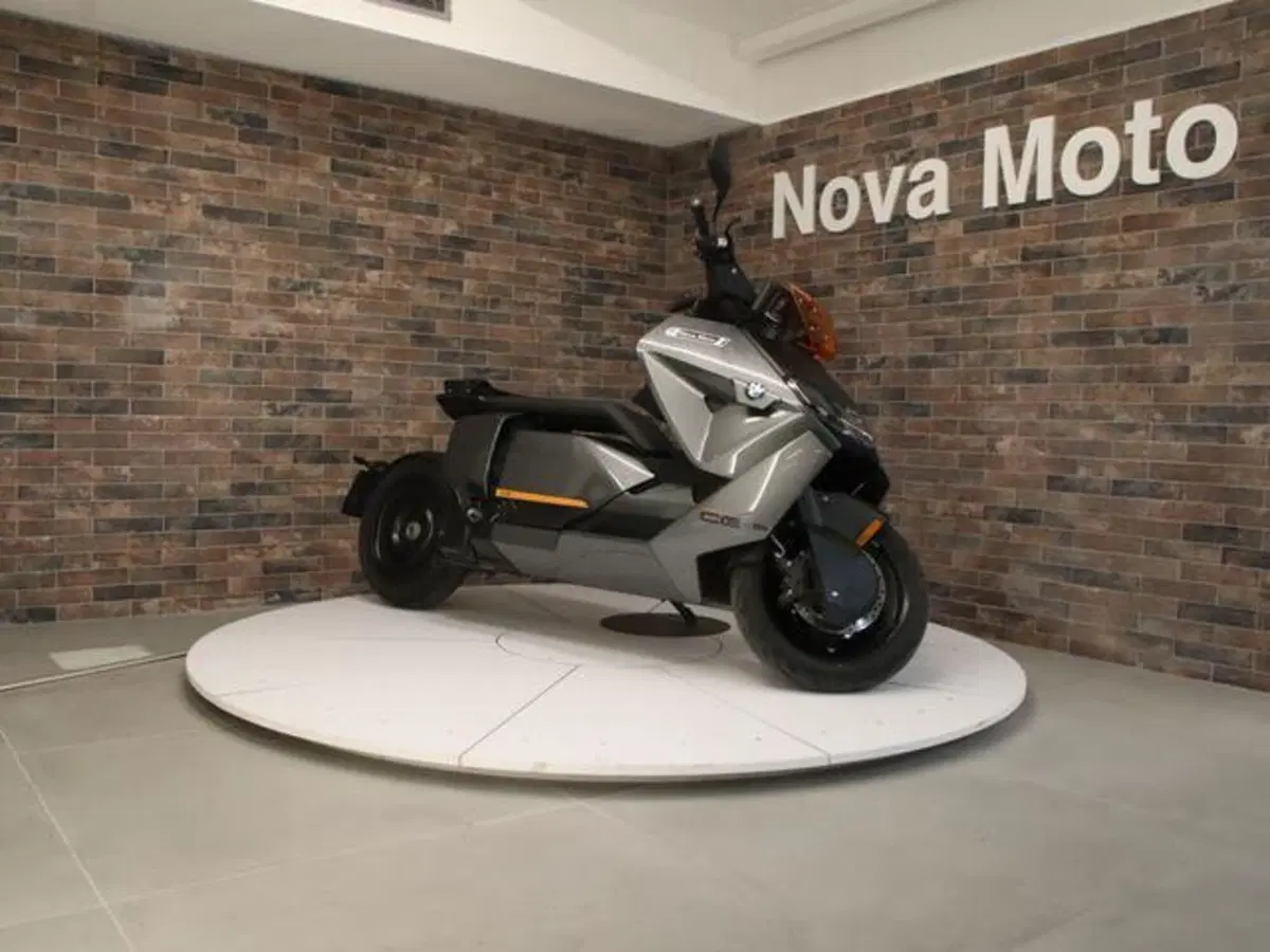 Bmw CE 04 (2021 - 25) (6)