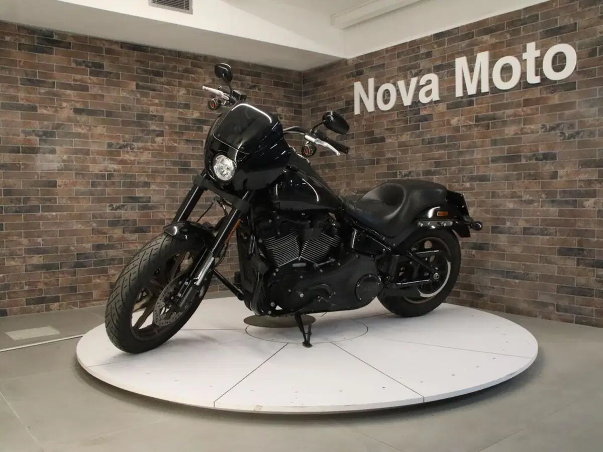 Harley-Davidson 114 Low Rider S (2020) - FXLRS (2)