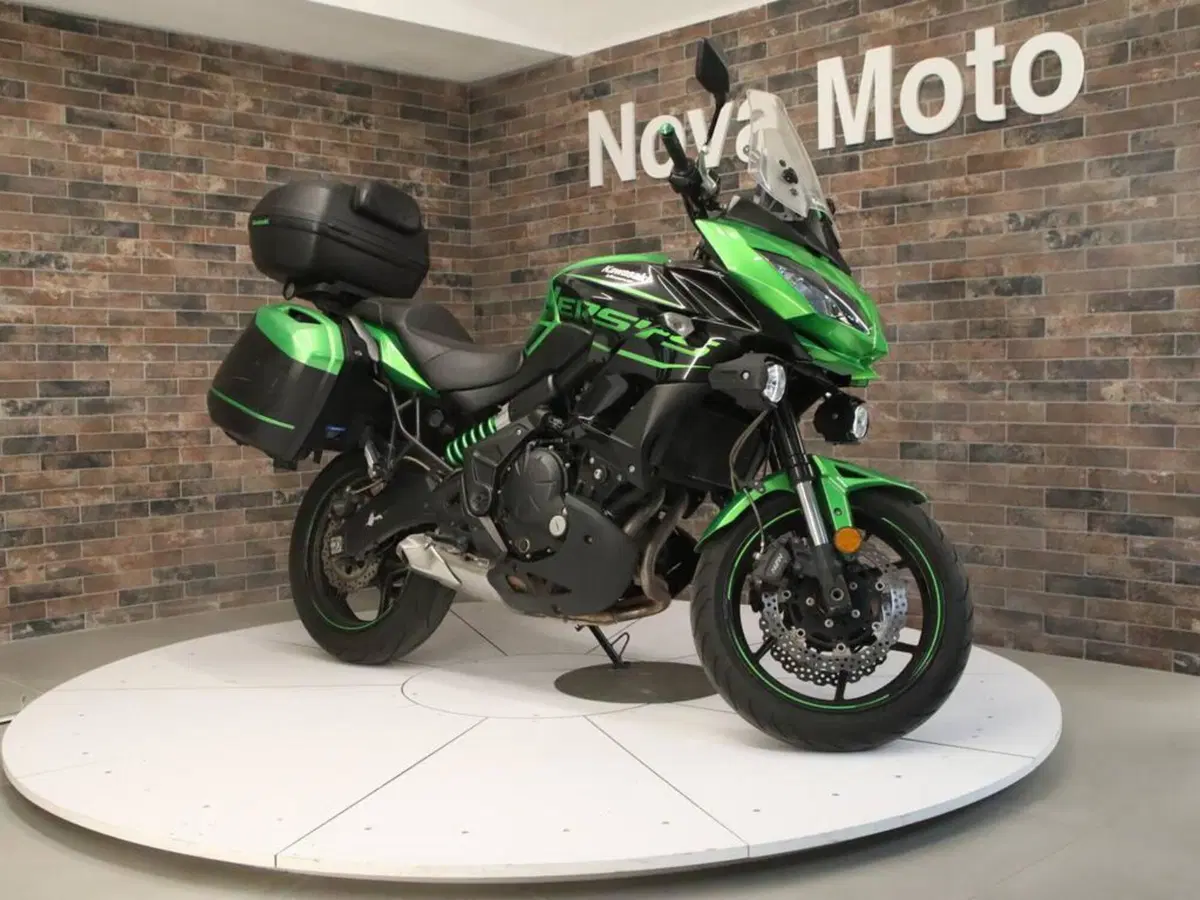 Kawasaki Versys 650 SE (2017) (6)