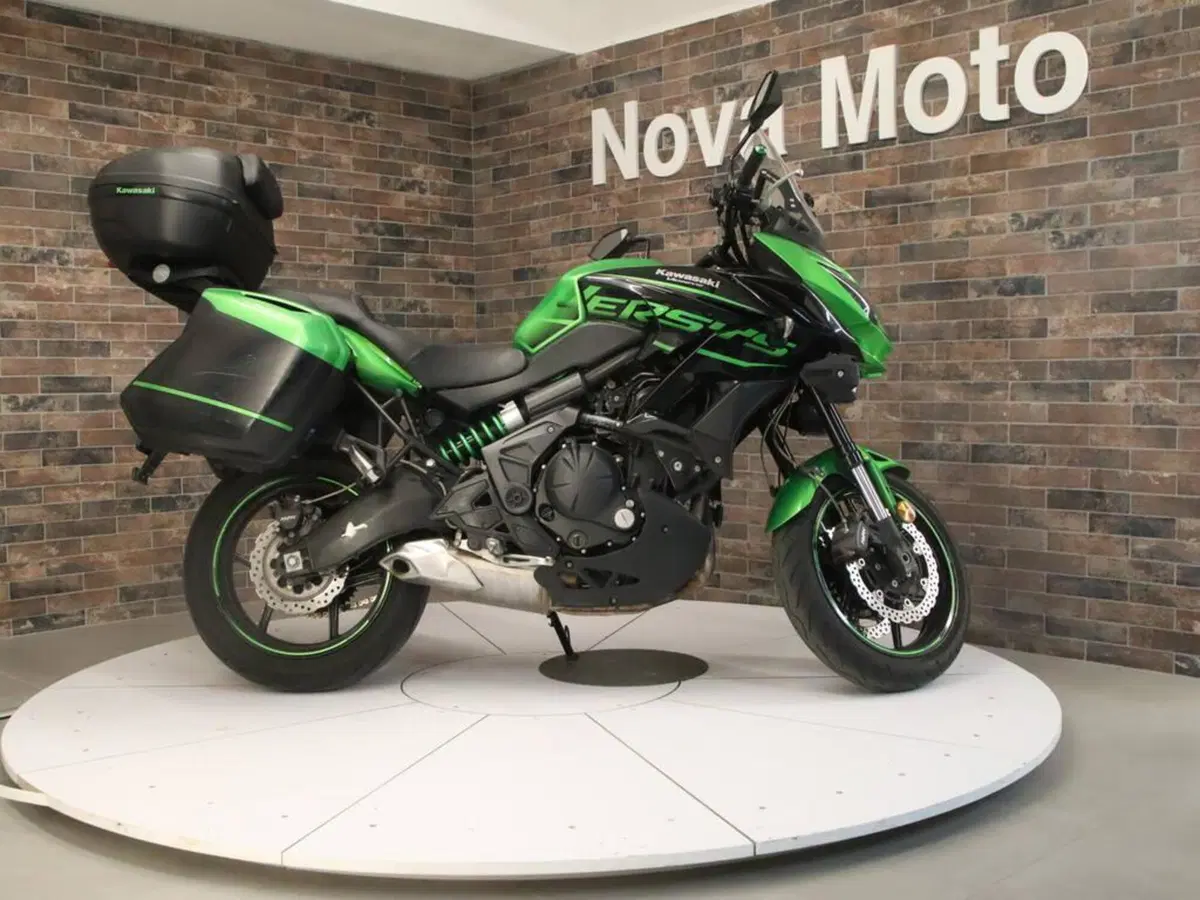 Kawasaki Versys 650 SE (2017) (9)