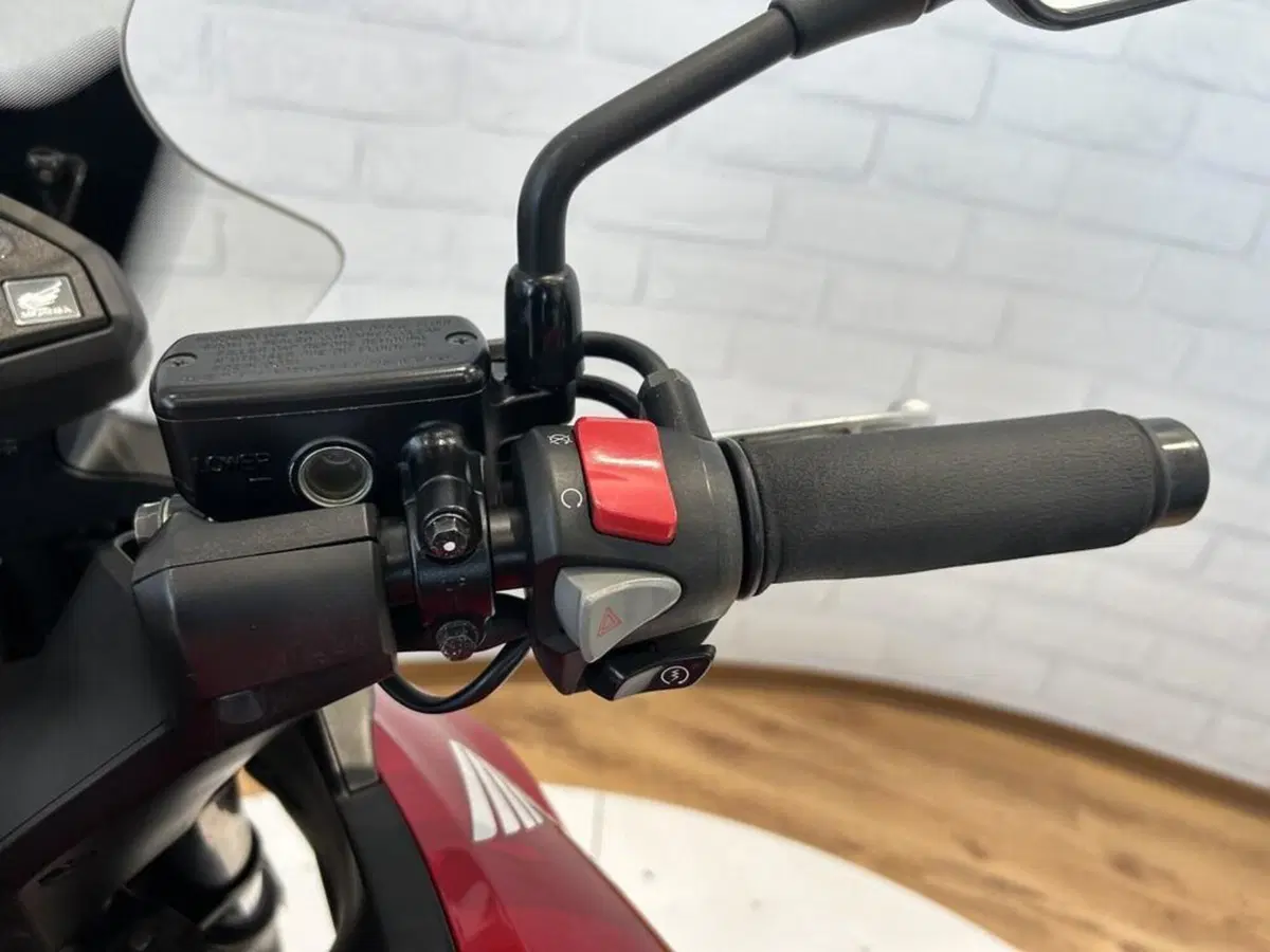 Honda Crossrunner ABS (2010 - 14) (7)