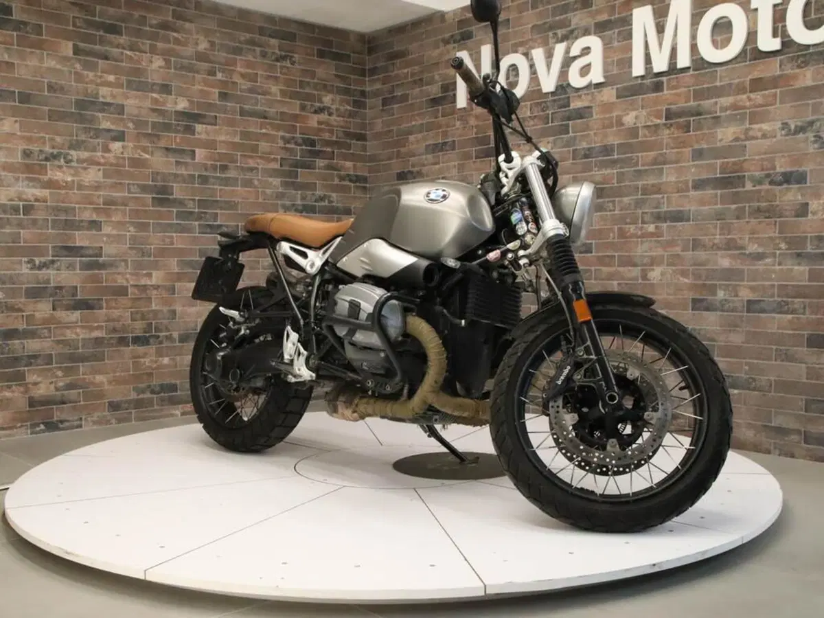 Bmw R nineT 1200 Scrambler (2016 - 20) (6)