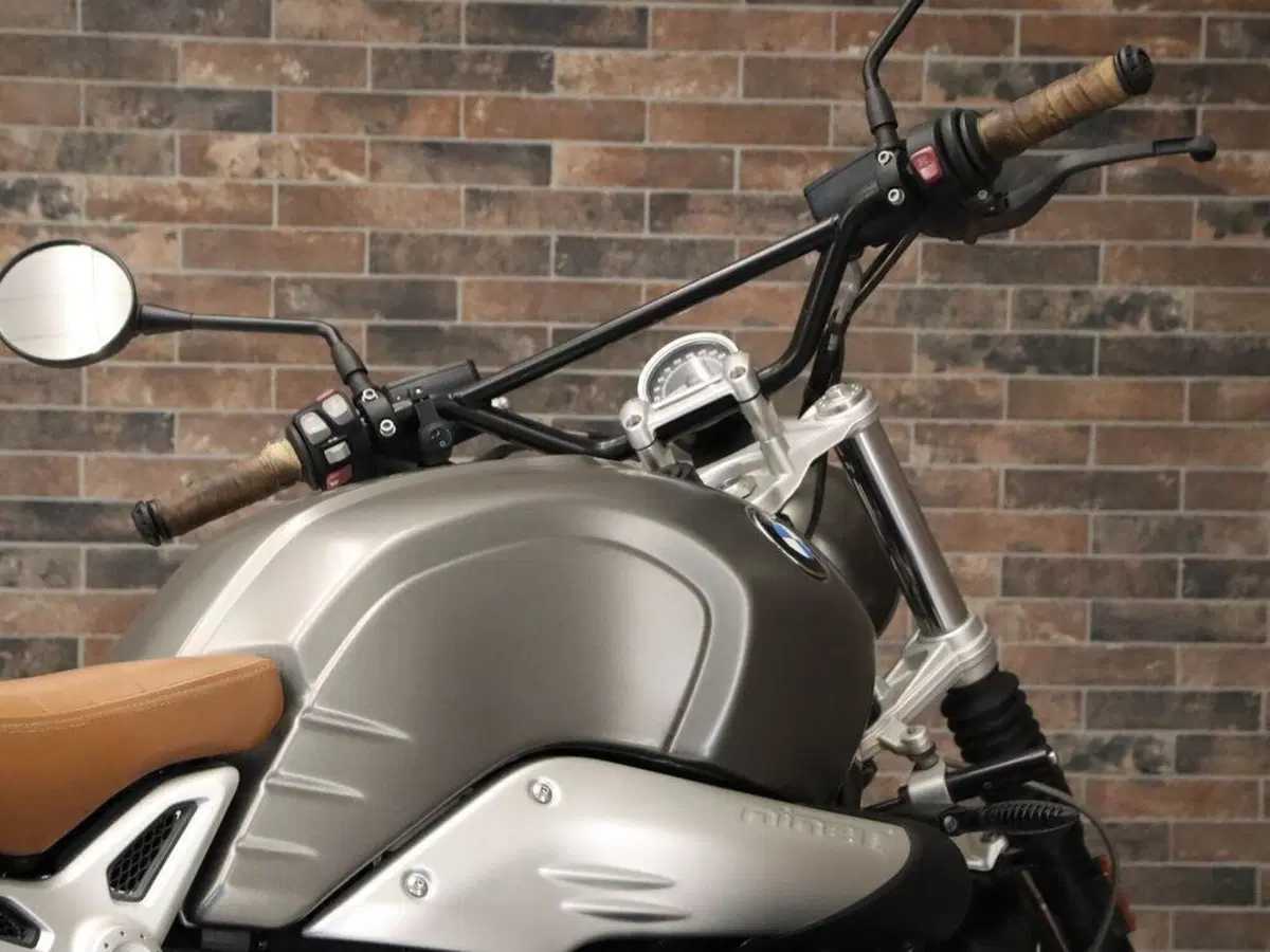 Bmw R nineT 1200 Scrambler (2016 - 20) (8)