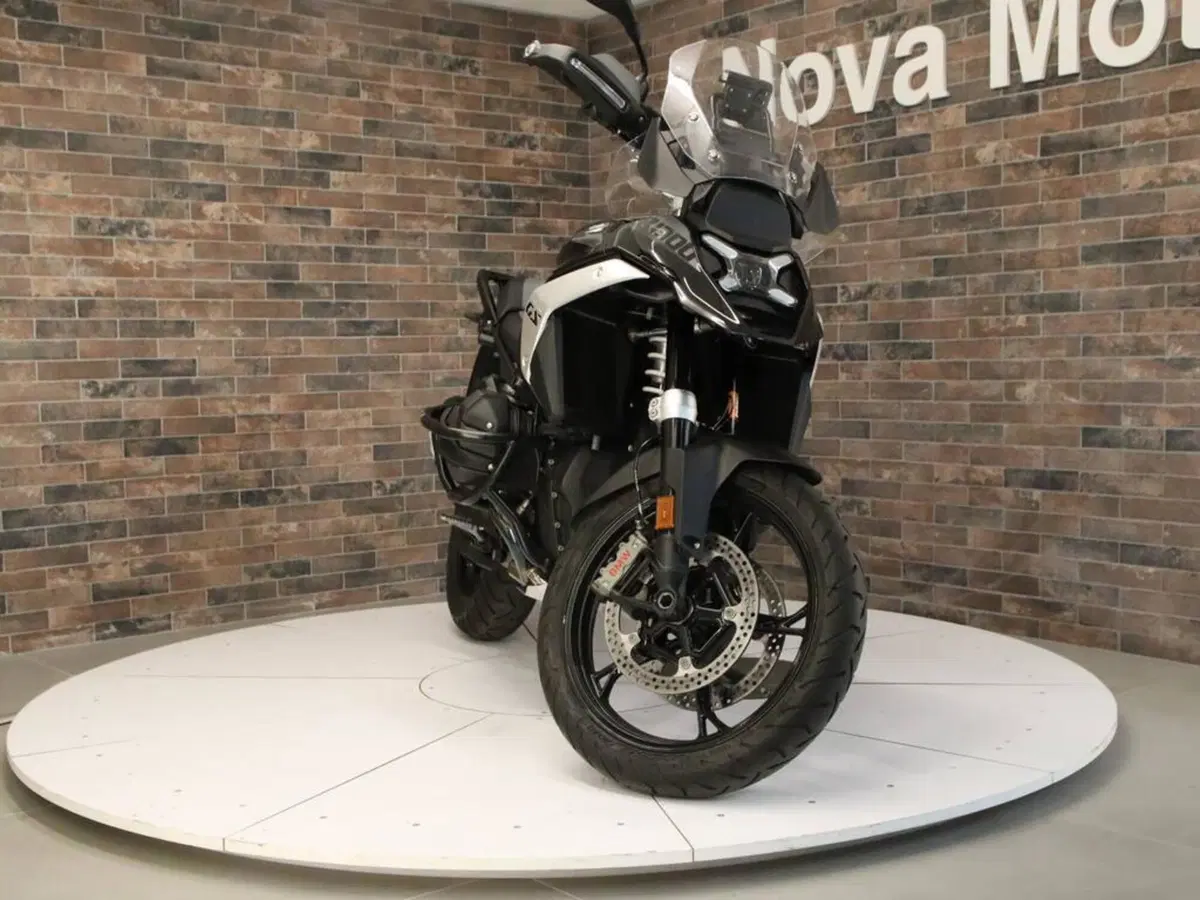 Bmw R 1300 GS (2023 - 26) (5)