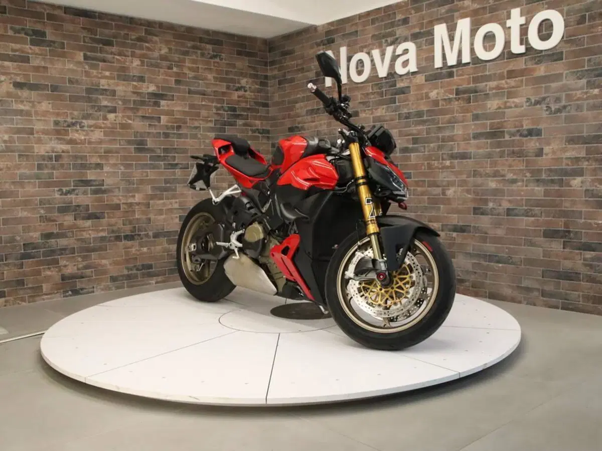 Ducati Streetfighter V4 1100 S (2021 - 22) (8)