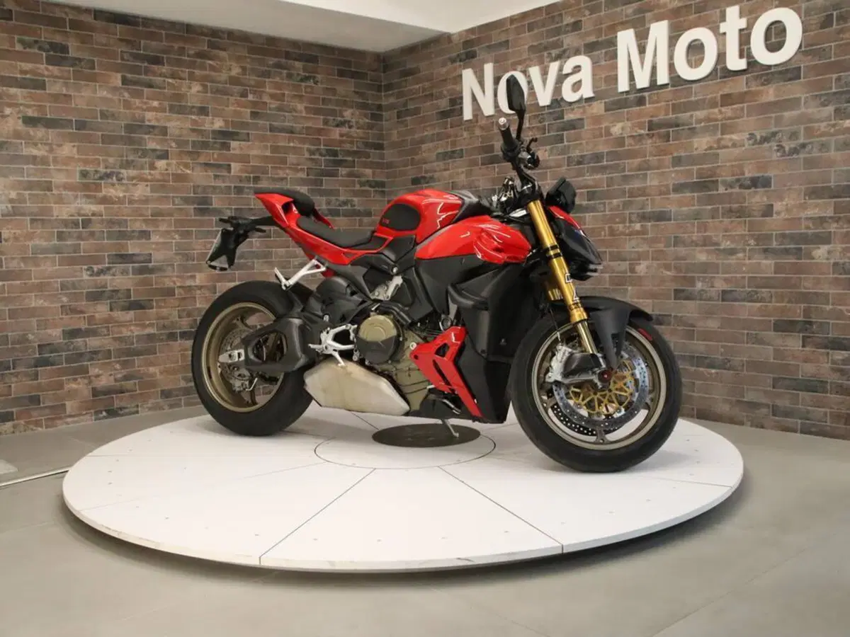 Ducati Streetfighter V4 1100 S (2021 - 22) (9)