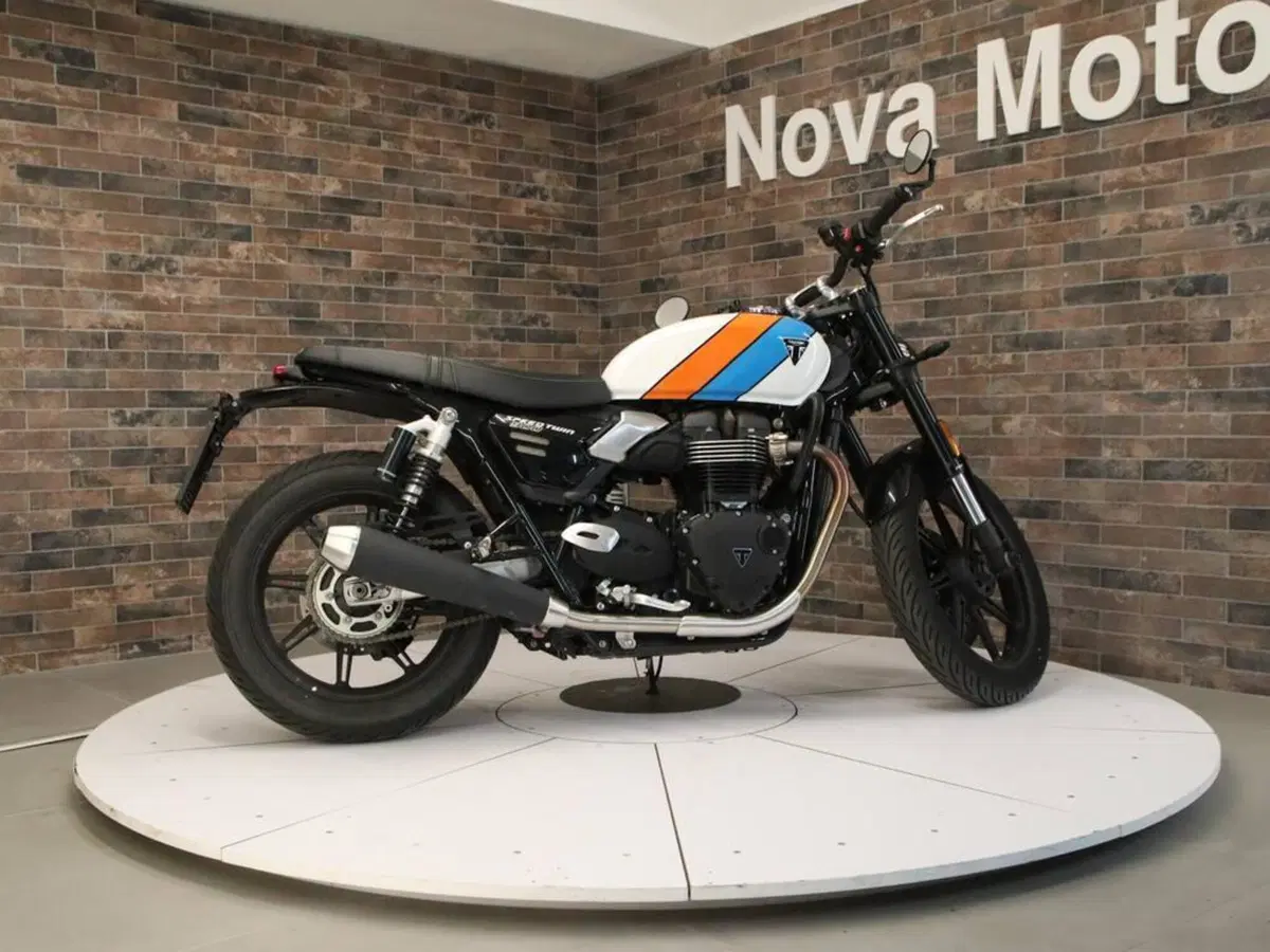 Triumph Speed Twin 900 (2025 - 26) (9)