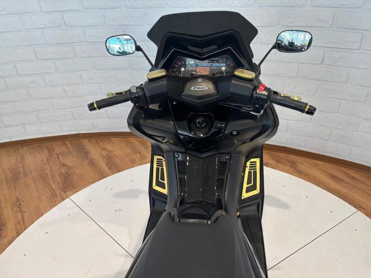 Yamaha T-Max 530 Bronze Max ABS (2014) (7)