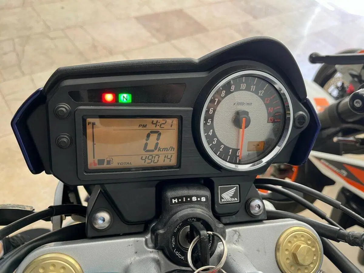 Honda Hornet 600 (2005 - 06) (7)