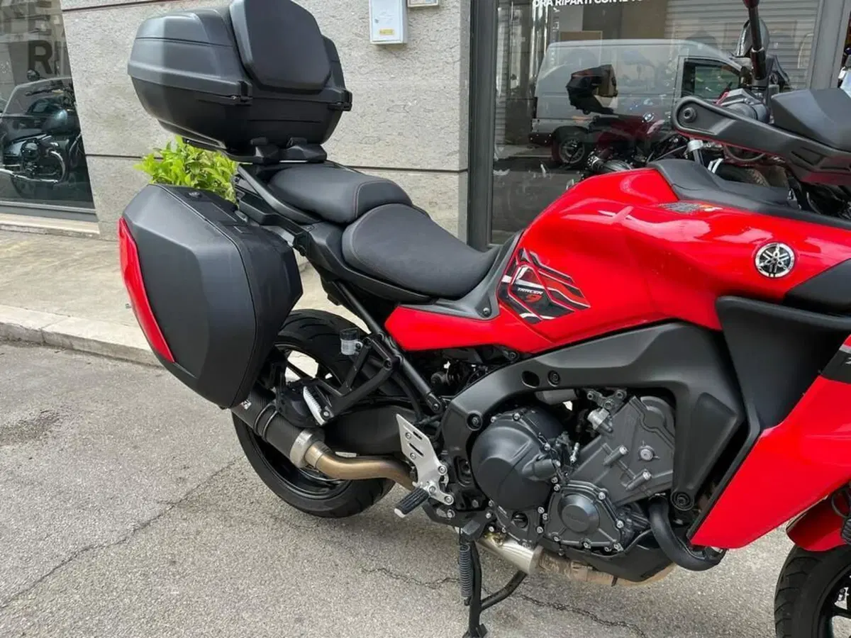 Yamaha MT-09 (2021 - 23) (4)