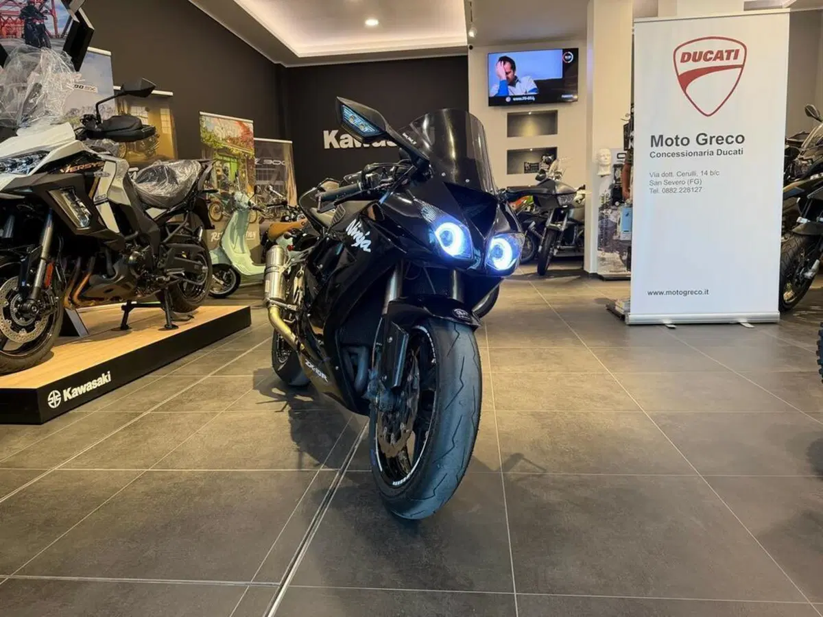 Kawasaki Ninja 1000 ZX-10R (2010 - 11)