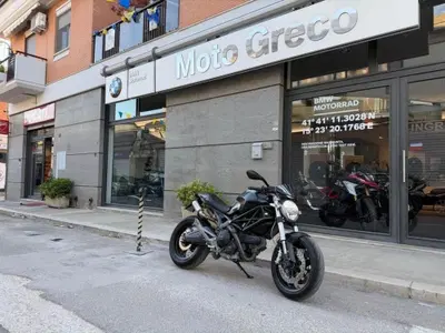 Ducati Monster 696 (2008 - 13) usata