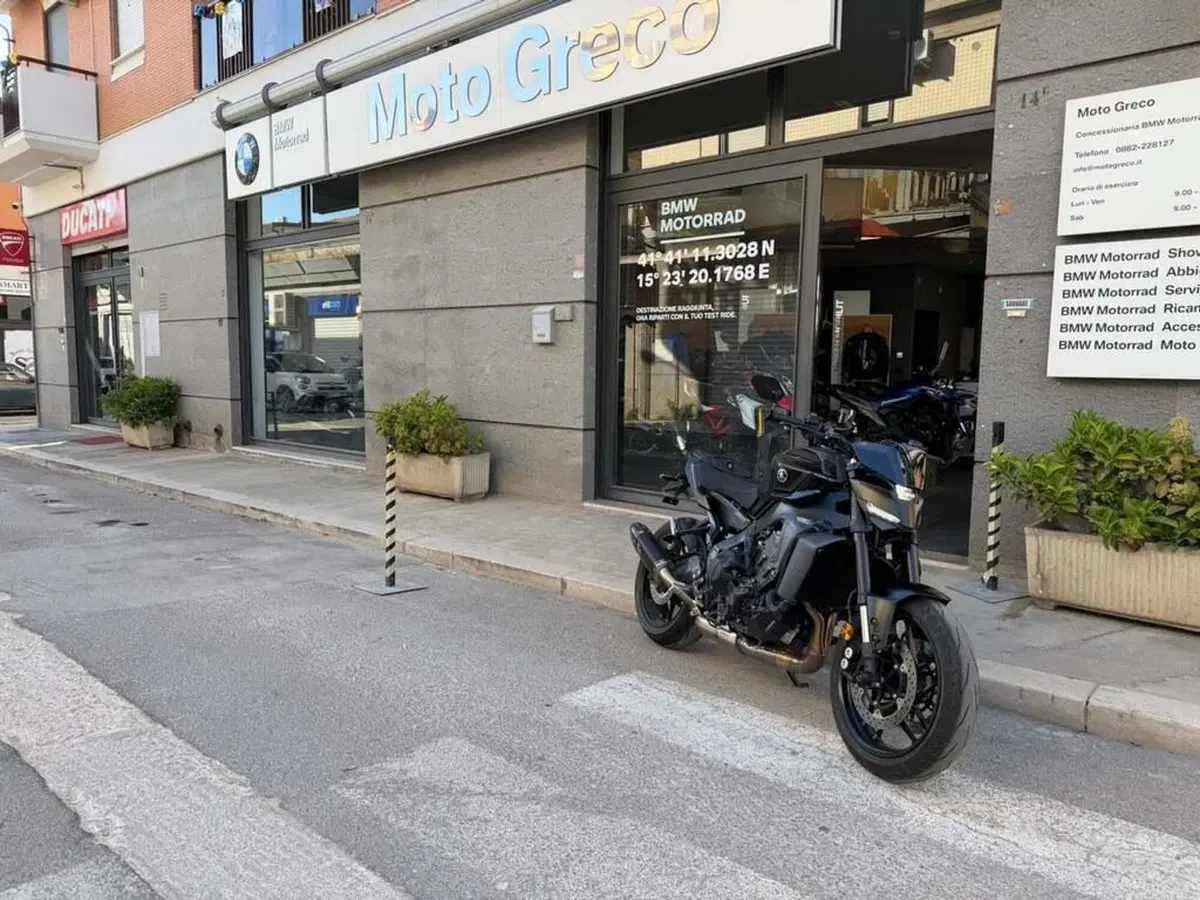 Yamaha MT-09 Y-AMT (2024 - 26)