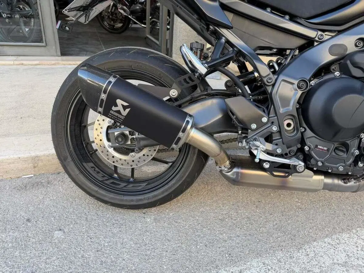 Yamaha MT-09 Y-AMT (2024 - 26) (7)