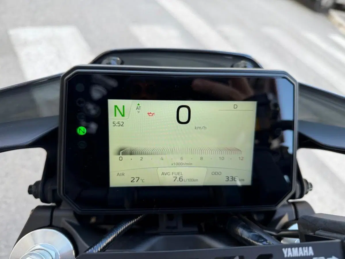 Yamaha MT-09 Y-AMT (2024 - 26) (10)