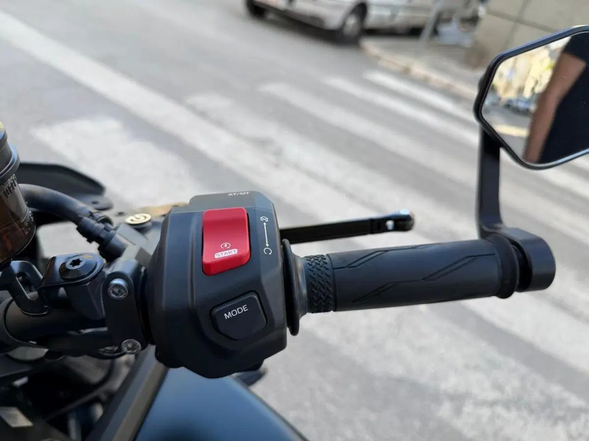 Yamaha MT-09 Y-AMT (2024 - 26) (11)