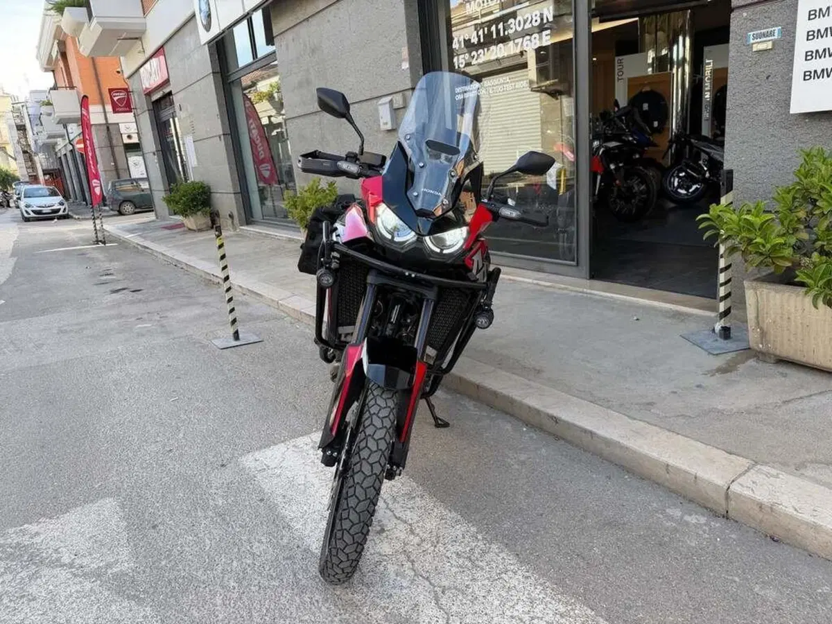 Honda Africa Twin CRF 1100L (2022 - 23) (3)