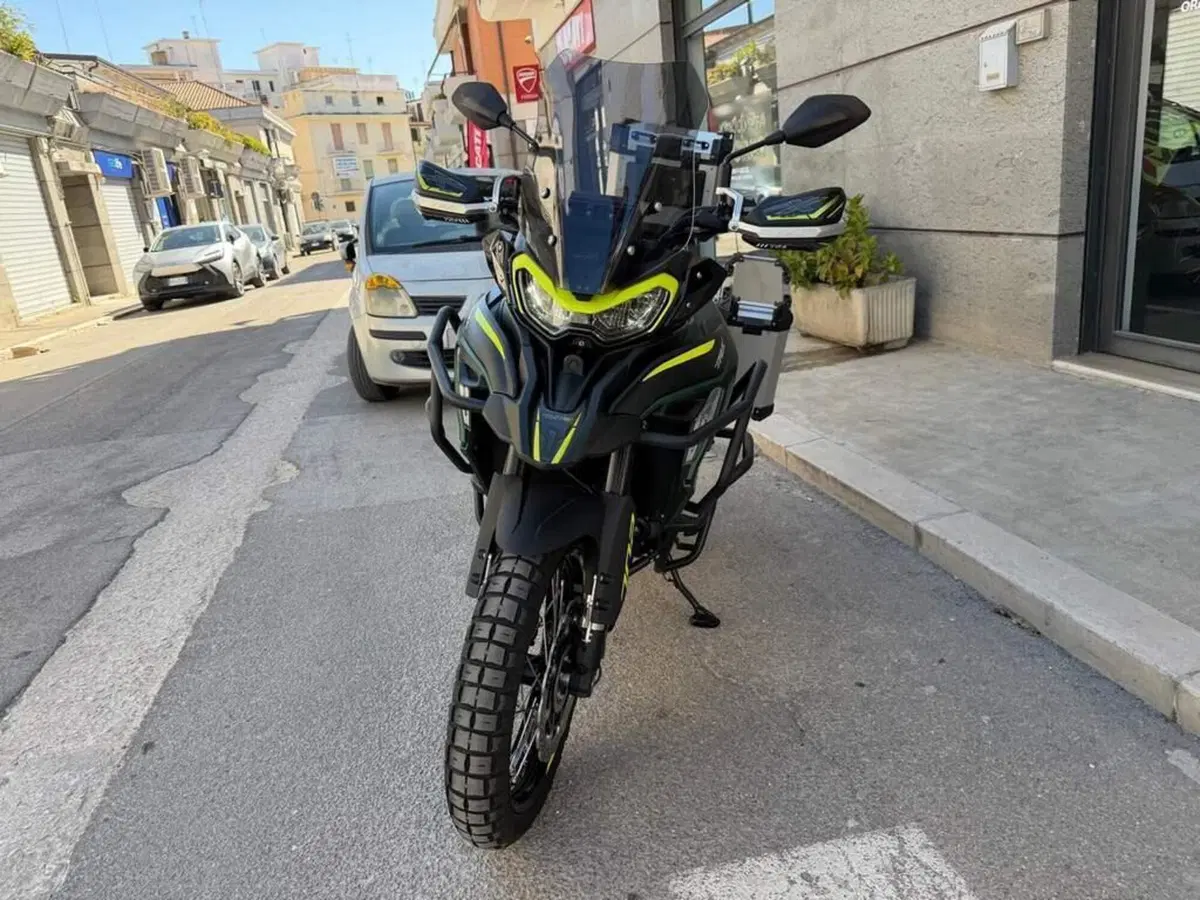 Benelli TRK 702X (2023 - 25) (2)