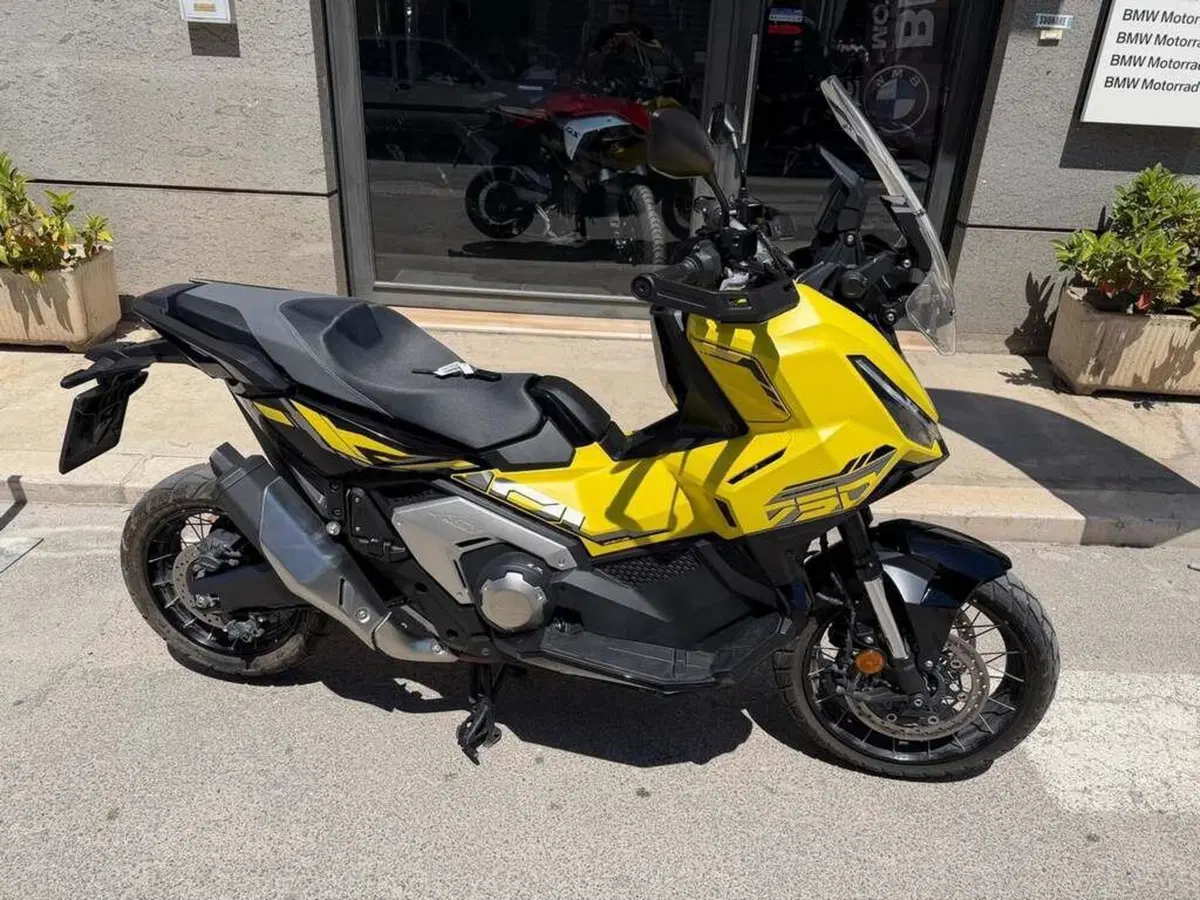 Honda X-ADV 750 DCT (2021 - 24) (5)