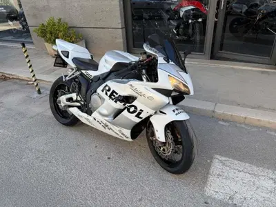Honda CBR 1000 RR Fireblade (2004 - 05) usata