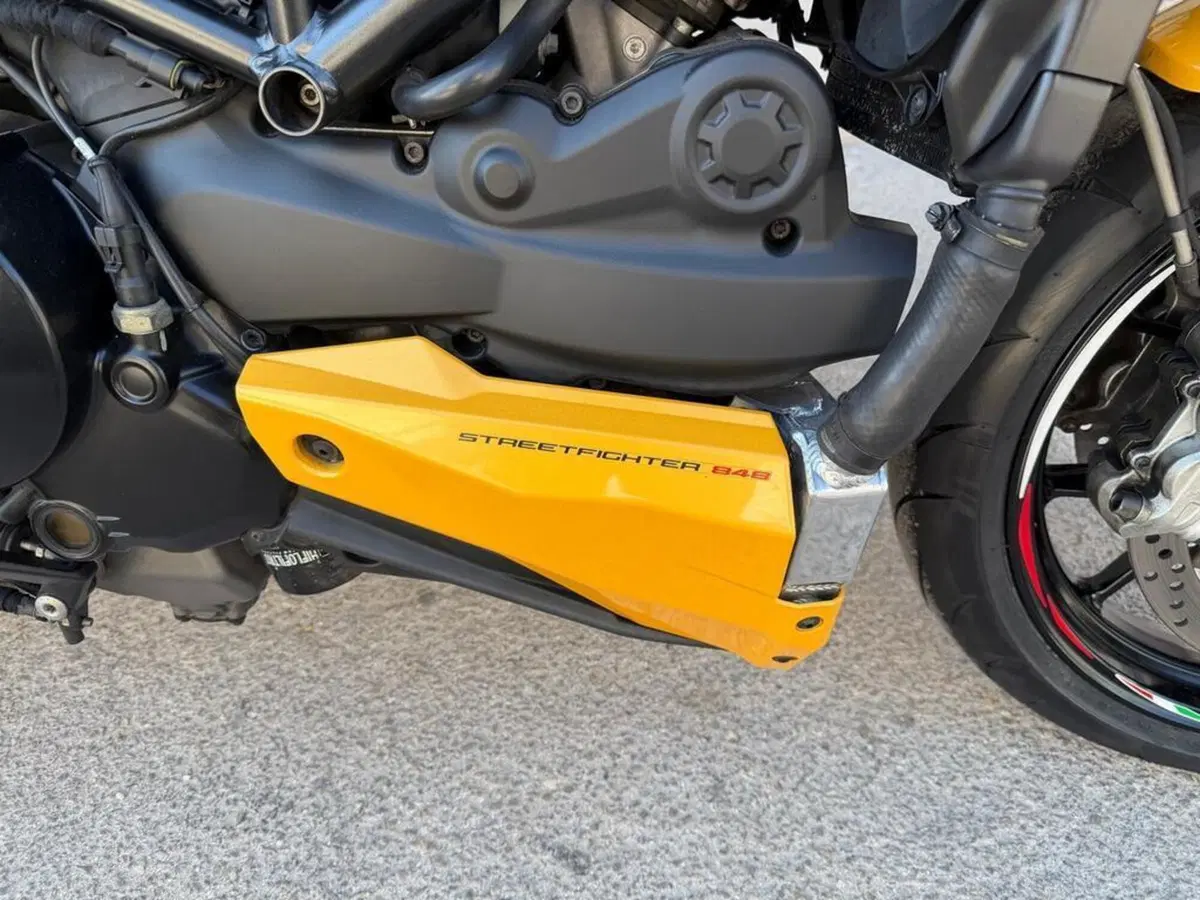 Ducati Streetfighter 848 (2011 - 15) (5)