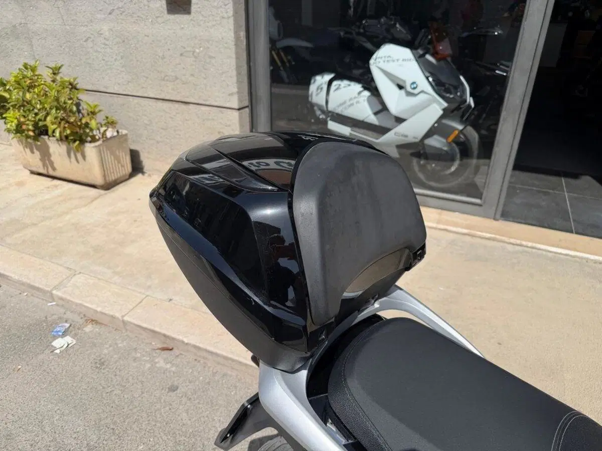 Honda SH 350 (2021 - 24) (4)