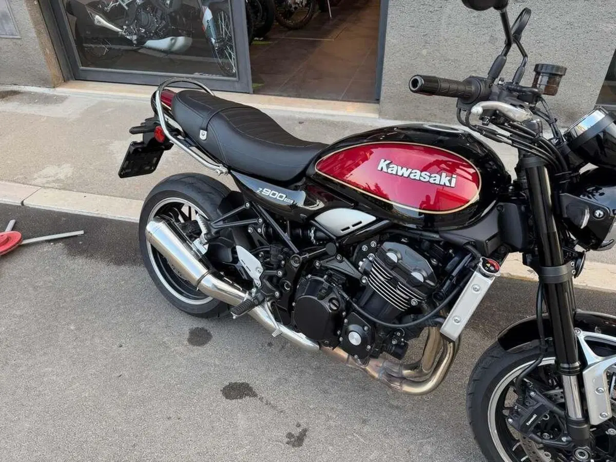 Kawasaki Z 900 RS (2022 - 25) (5)