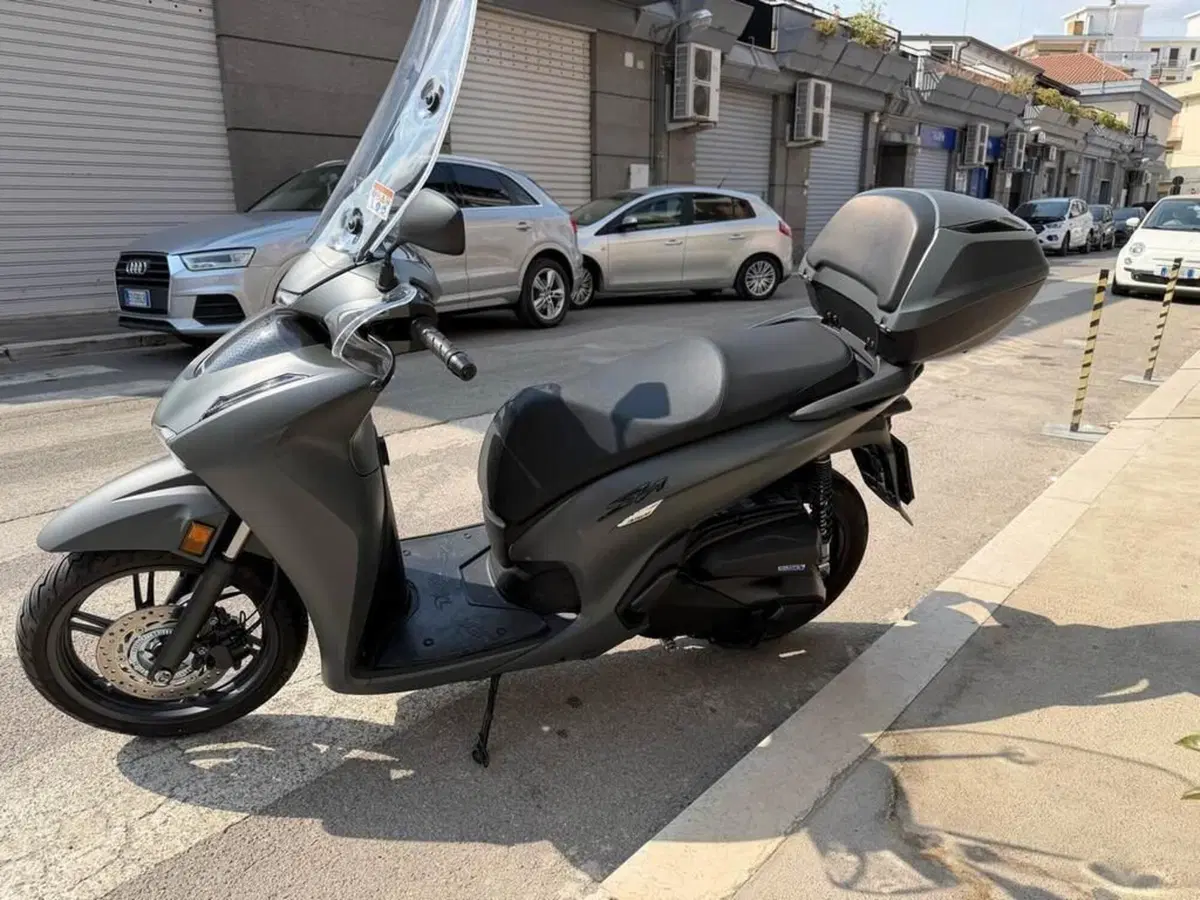 Honda SH 350 Sport (2021 - 24) (4)